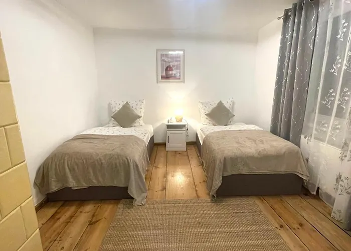 Apartment Haus In Oder *